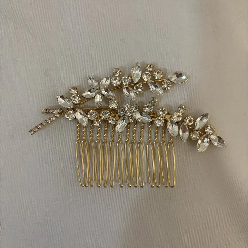 Azazie Hair Piece Comb Elegant Gold and Rhinestone Floral